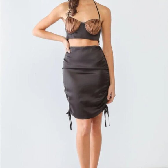 Mini Skirt Set - Picture 3 of 4